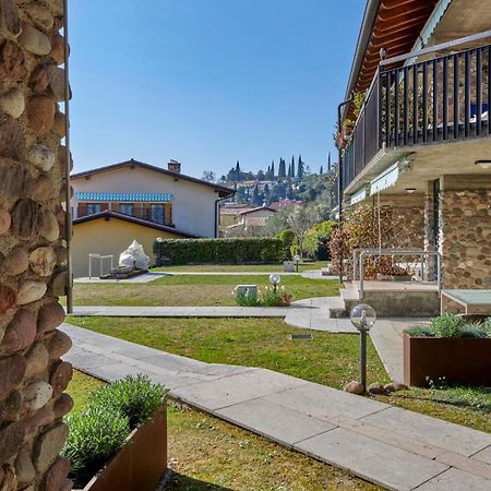 Apartmentsgarda - Baia D'Argento Residence Костермано Екстер'єр фото