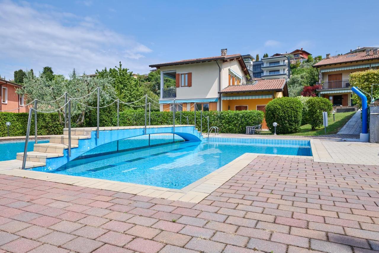 Apartmentsgarda - Baia D'Argento Residence Костермано Екстер'єр фото